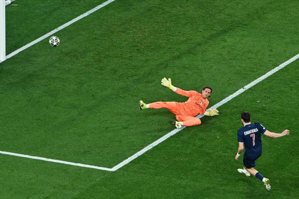 达拉博纳：03年欧冠决赛前，大因扎吉和舍瓦发生争执互相辱骂